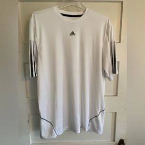Adidas T-shirt